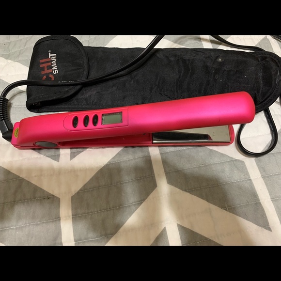 Chi Flat Iron Great Condition - Picture 2 of 6